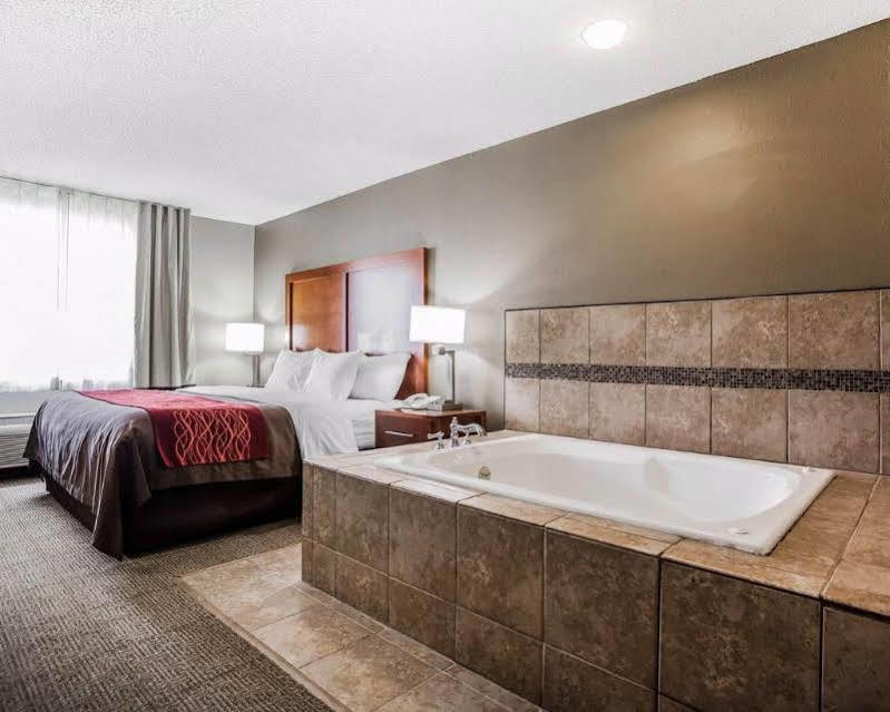 Quality Inn Florissant-St Louis Eksteriør bilde