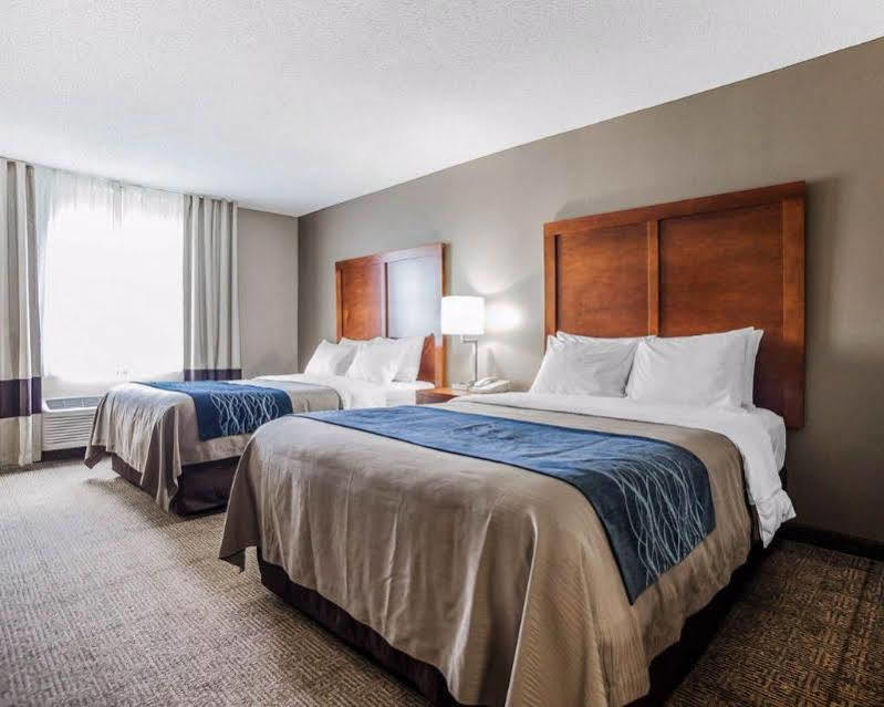 Quality Inn Florissant-St Louis Eksteriør bilde